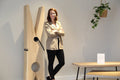 Mrs. Bubble sidebord i eik formet som snakkeboble – Fun Design