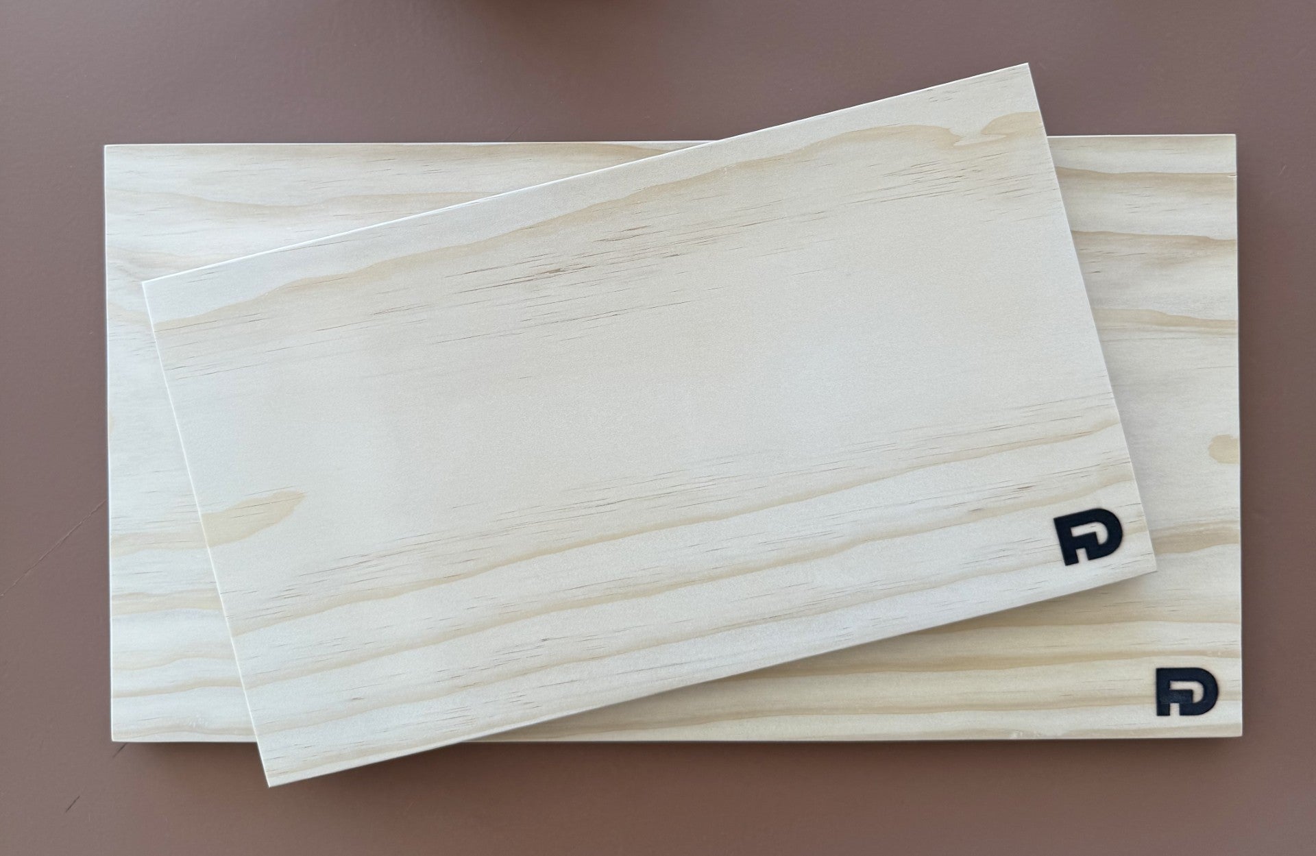 Stor skjærefjøl i Accoya 47×25 cm – Daily Board fra Fun Design